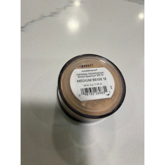 bareMinerals Original Mineral Veil Finishing Powder Medium Beige 12 0.3 oz - Picture 4 of 4